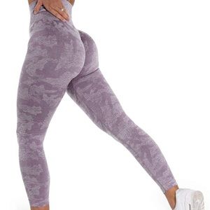 Purple Camo seamless leggings